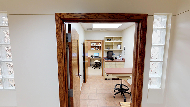 Grady Veterinary Hospital Photos